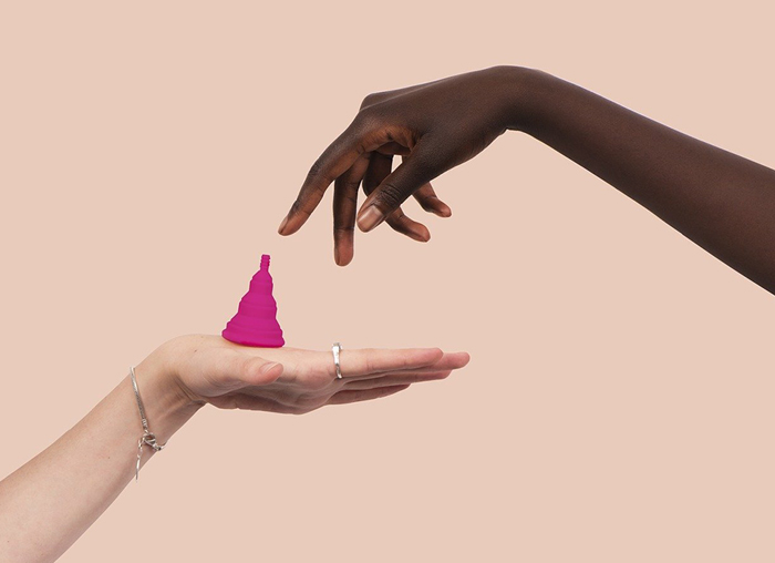 mesntruacion-copa-menstrual-mujeres